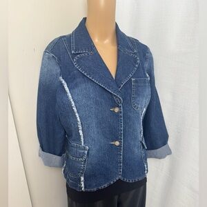 20” ptp Women's Denim Jacket nice tailoring